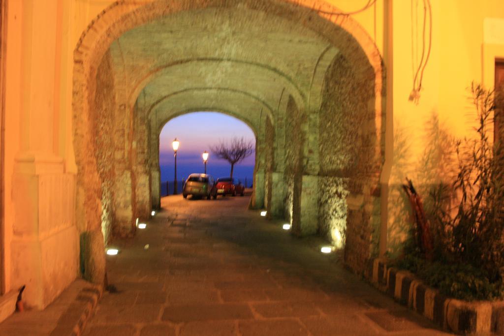 Le Terrazze Di Martina Villa Nicotera Exterior photo